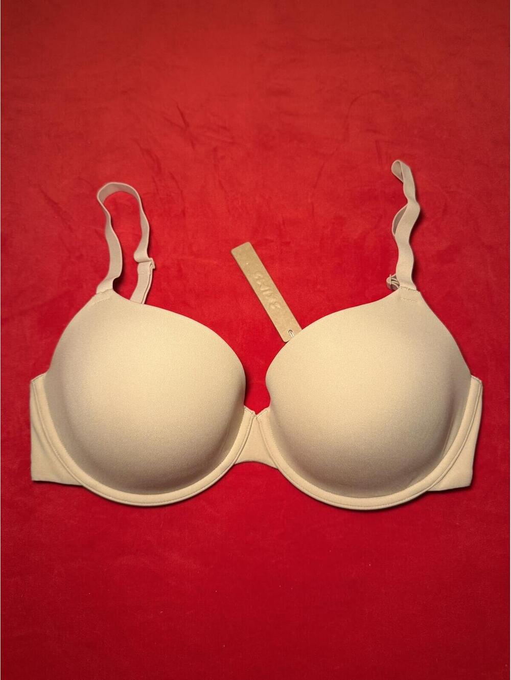 Skims Fits Everybody T Shirt Bra Color Clay Size 32DDD
